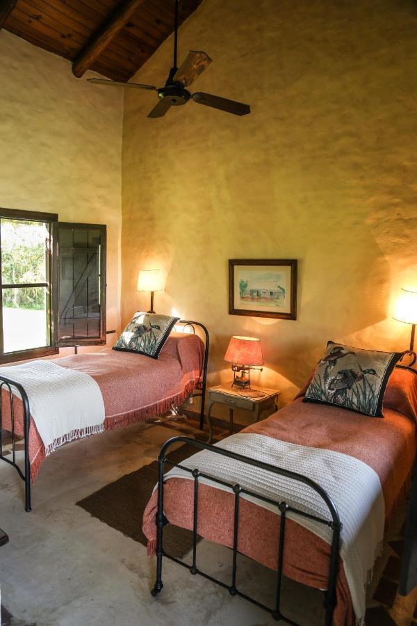 Aguape Lodge Colonia Carlos Pellegrini  Eksteriør billede