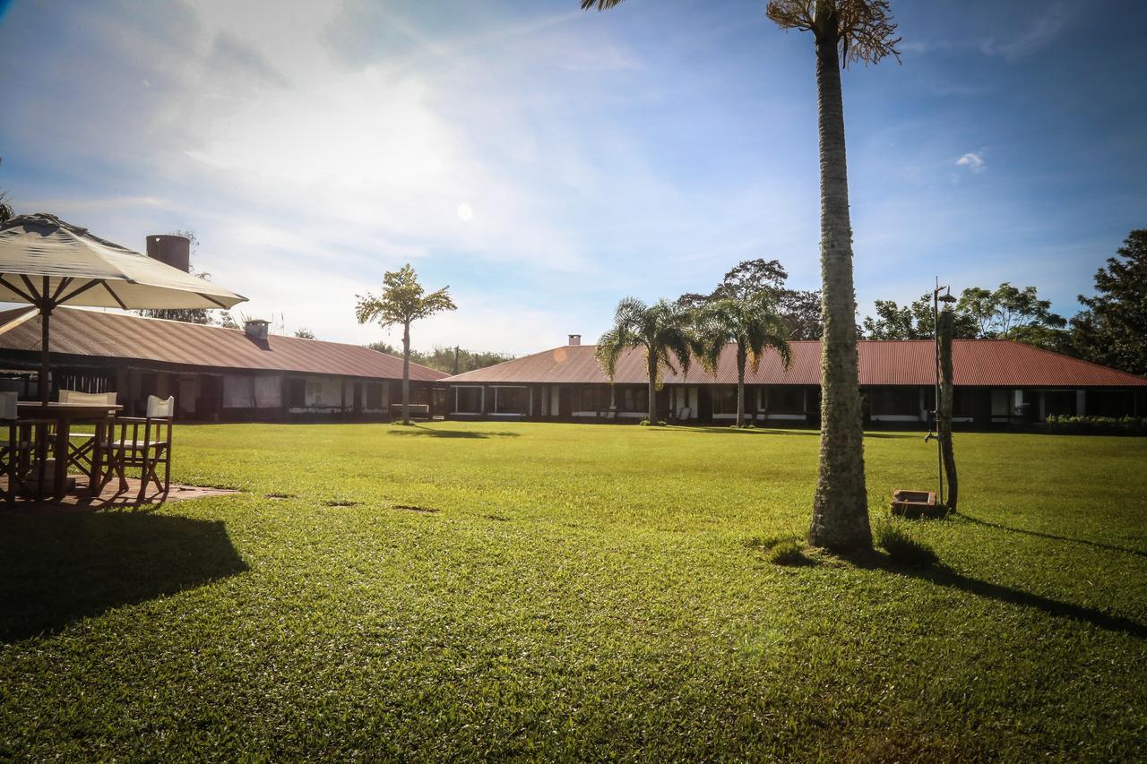 Aguape Lodge Colonia Carlos Pellegrini  Eksteriør billede