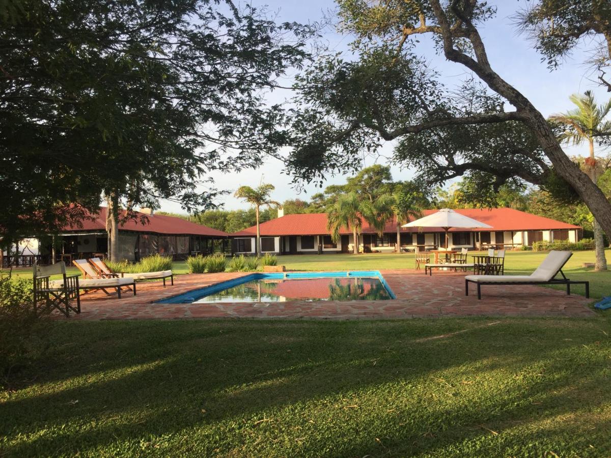 Aguape Lodge Colonia Carlos Pellegrini  Eksteriør billede